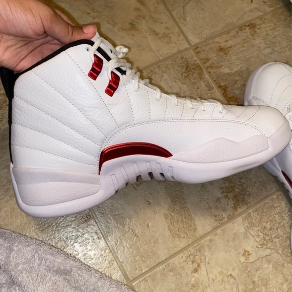 Jordan Retro 12 “Twist” - Picture 9 of 10